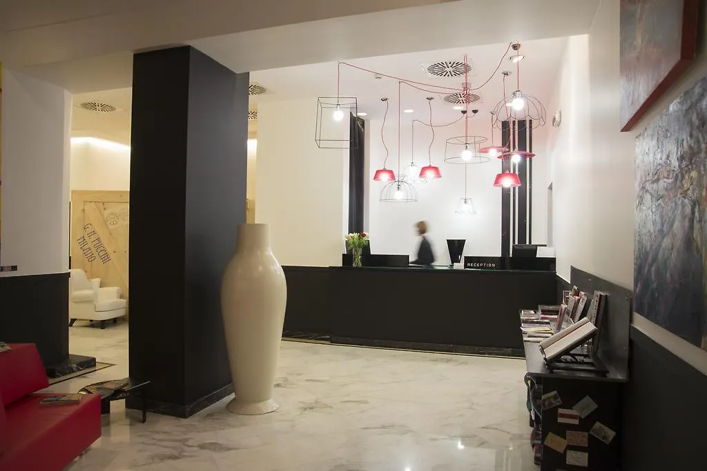 Ih Puccini Hotel